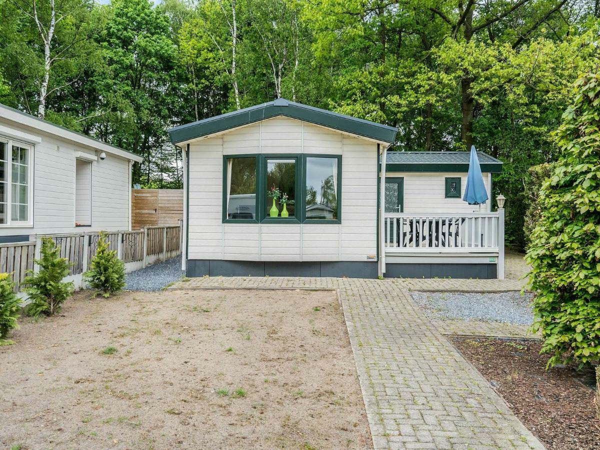 Comfortable Chalet With A Terrace At 3 Km From Baarle-Nassau Zewnętrze zdjęcie